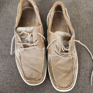 Classic Brown Boat Shoes For Men